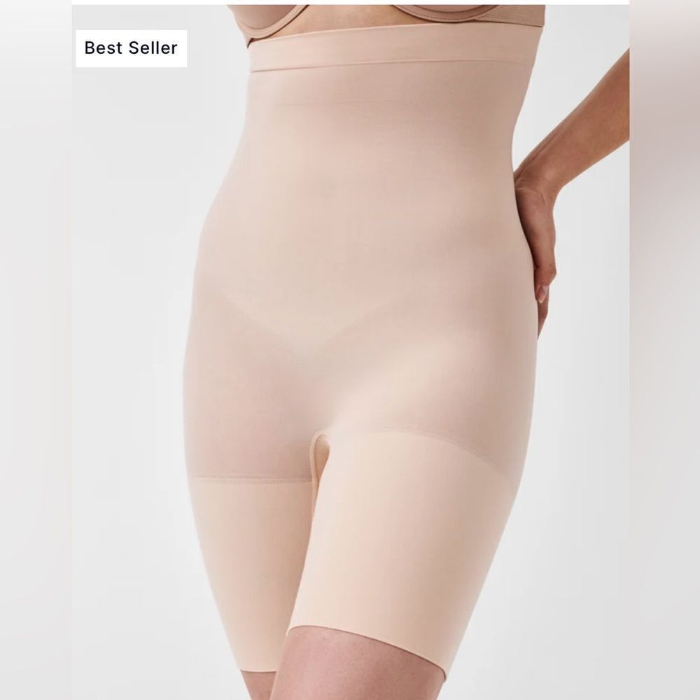 NWOT SPANX Cream Shapewear High-Waisted Shorts